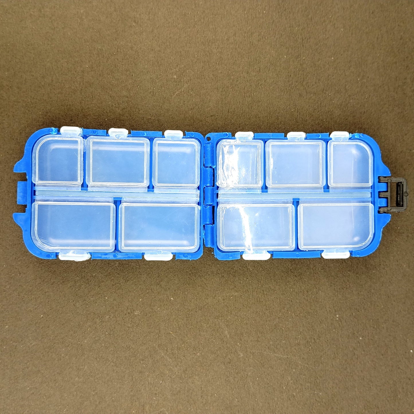 Compact Multi Compartment Fishing Hook Box