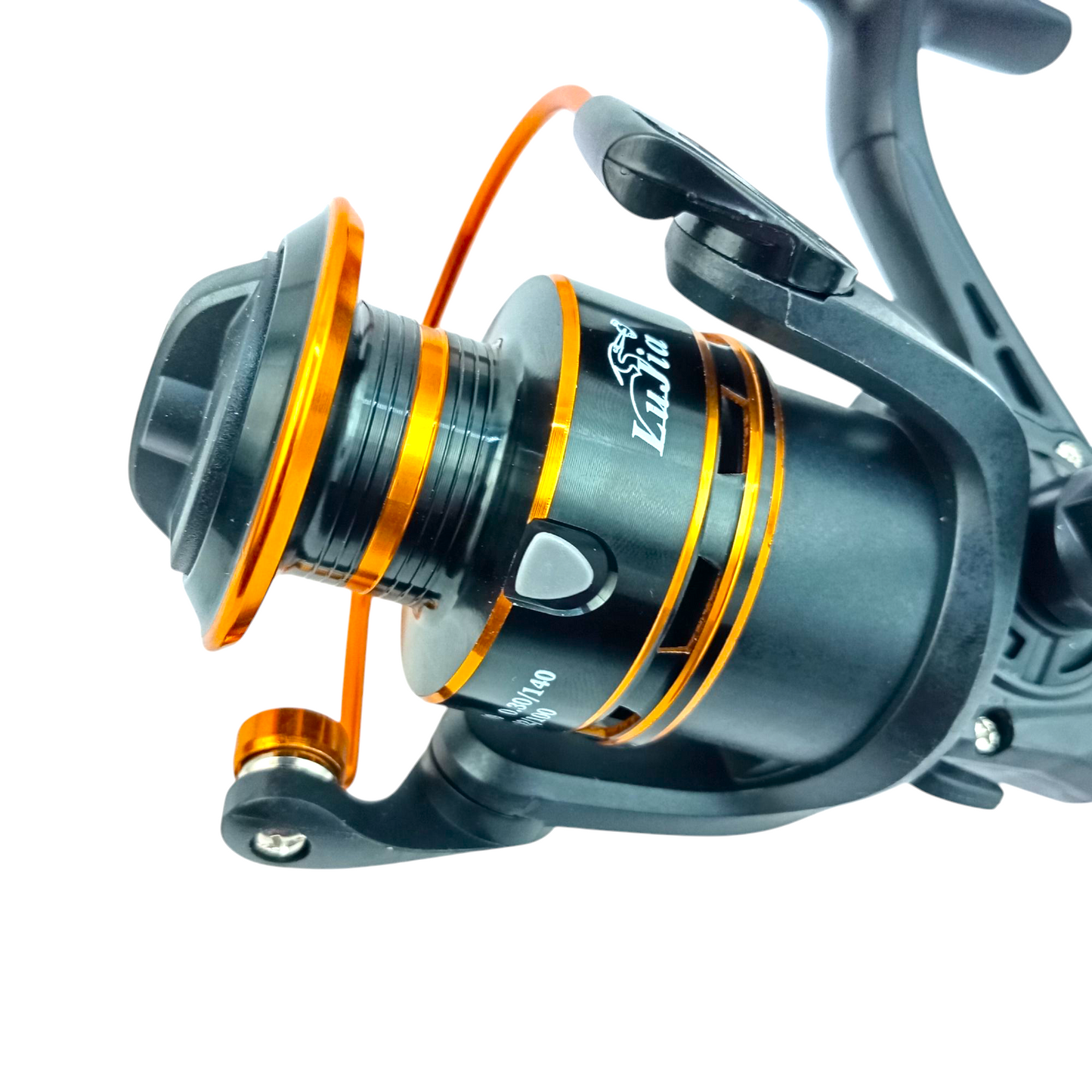 DM 4000-5000 Spinning Fishing Reel Close Up Image