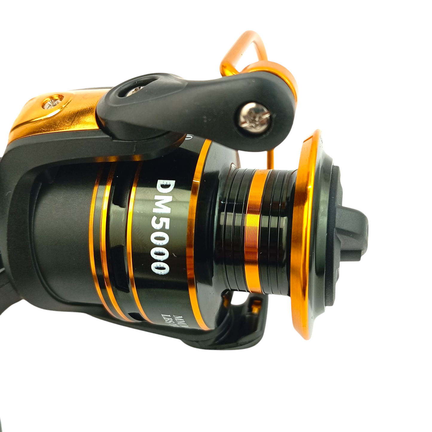 DM 4000-5000 Spinning Fishing Reel Close Up Image