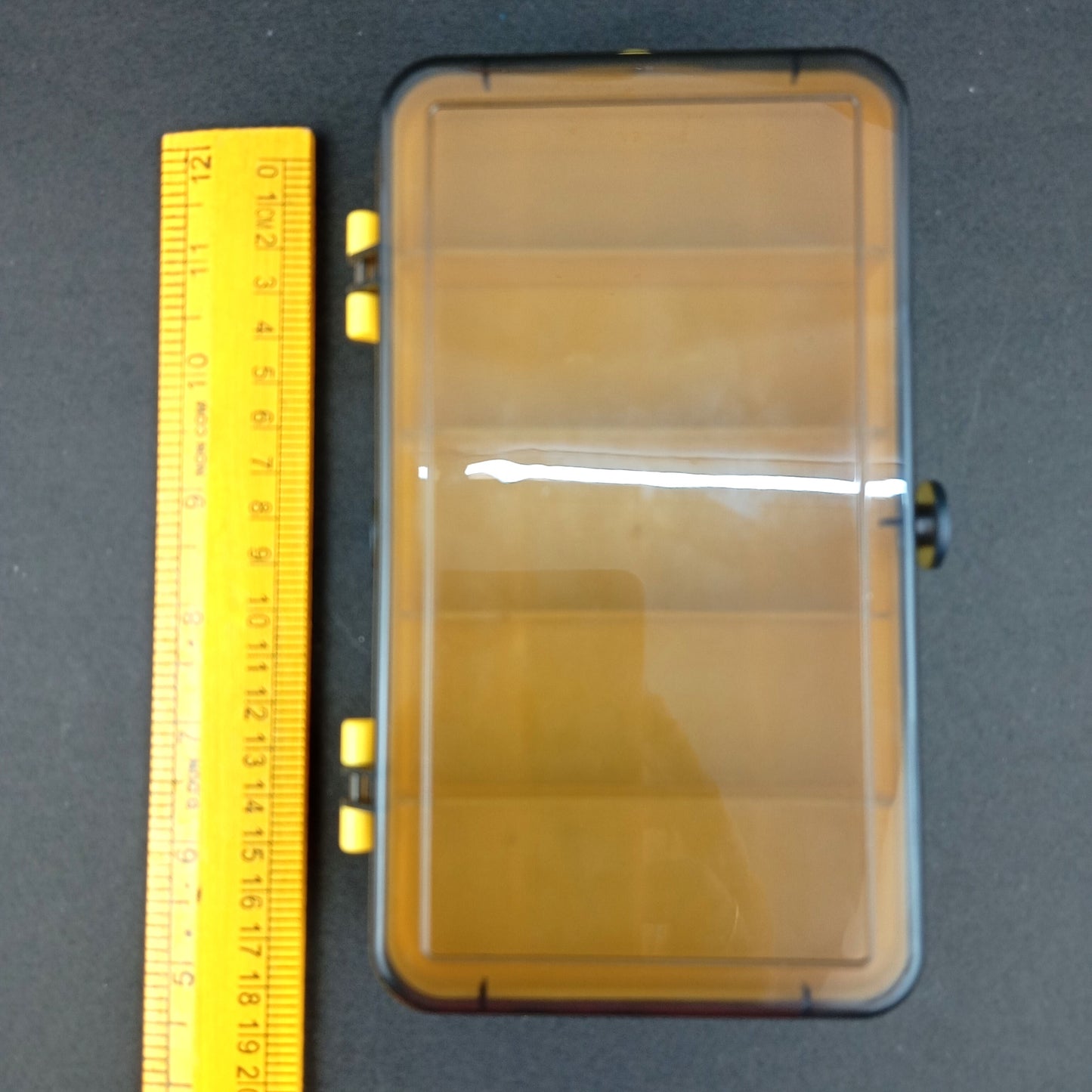 Double Sided Muilti Use Lure-Hook Box Size Image