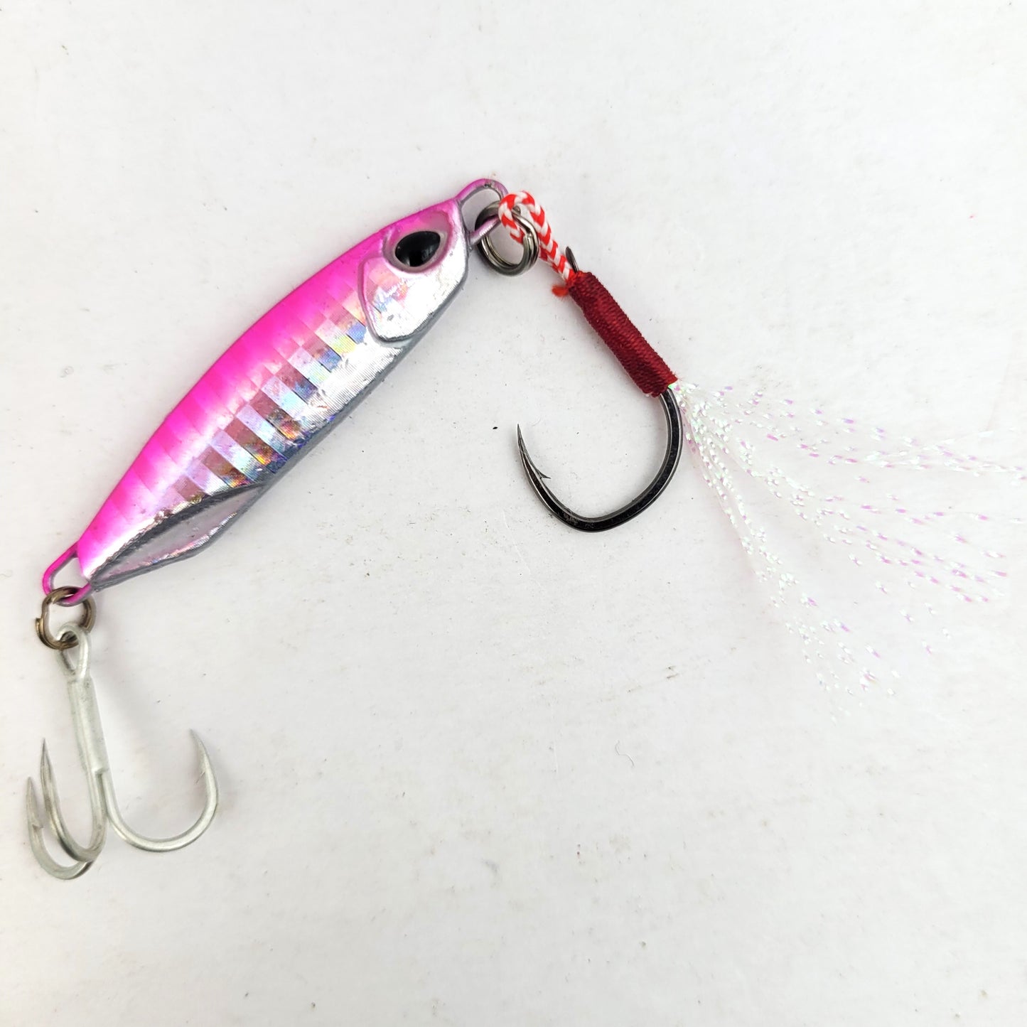 Jig Lure with Single Assist and Treble Hooks | 15g Pink Silver Image