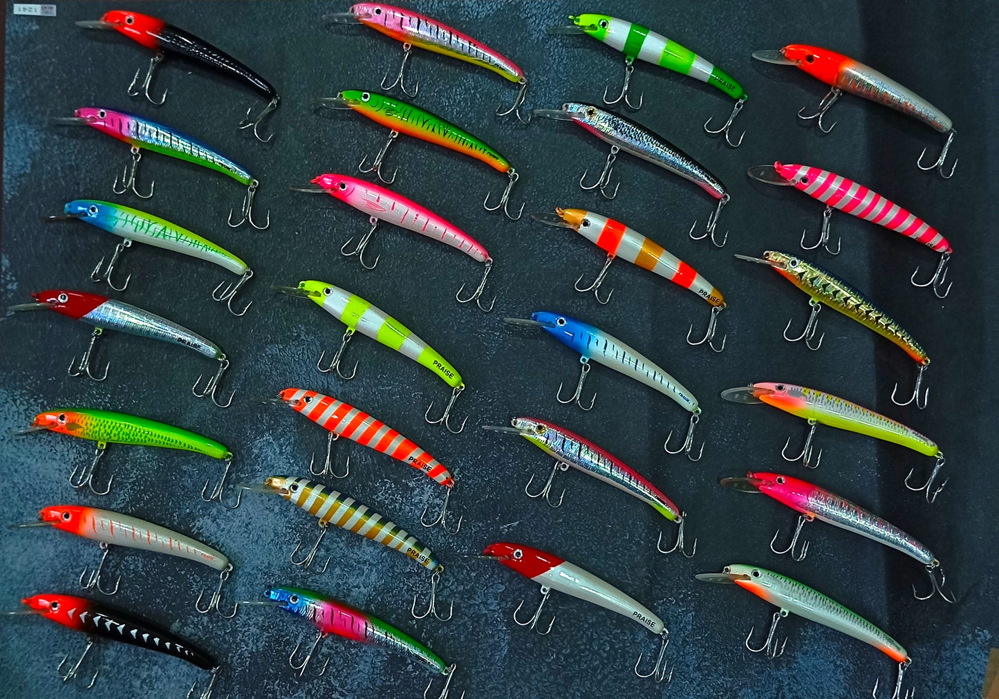 Praise Fishing Hard Lures| 37gms |160mm