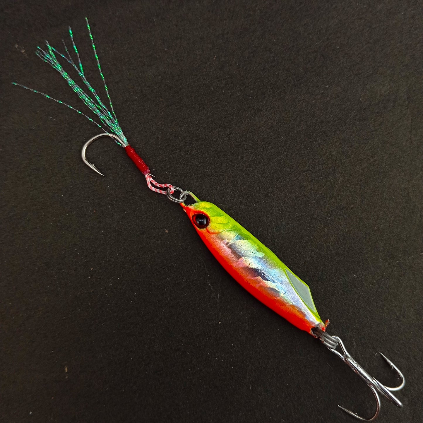 Pushpa Jigs Lure with Single Assist and Treble Hooks 20gms