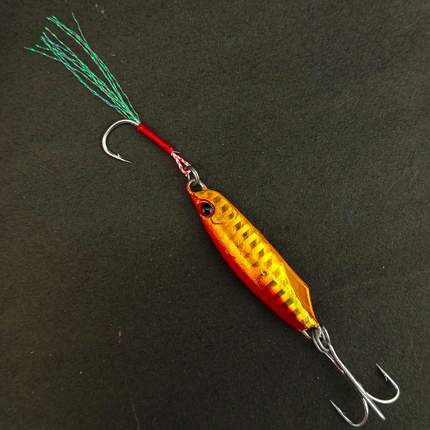 Pushpa Jigs Lure with Single Assist and Treble Hooks |30gms