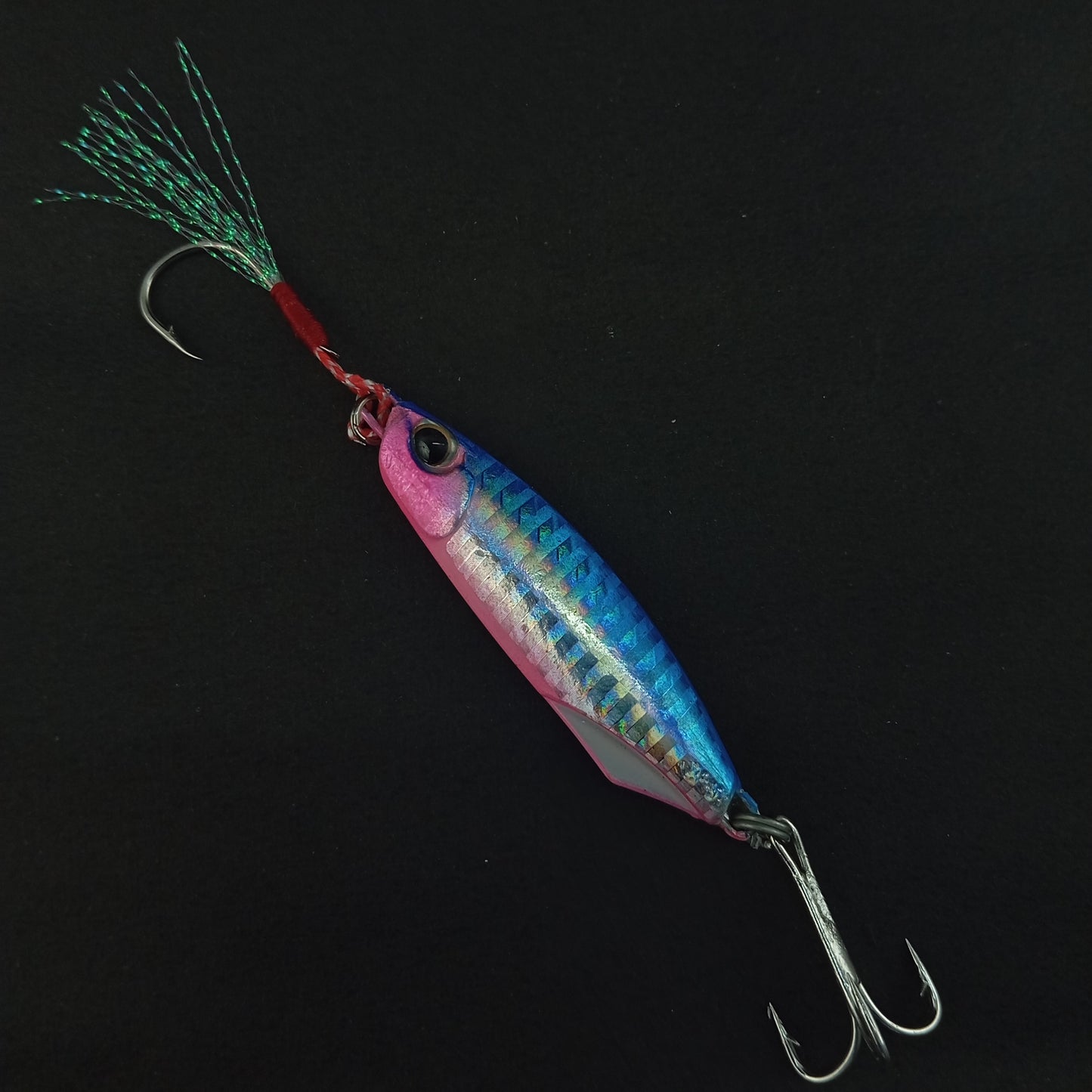 Pushpa Jigs Lure with Single Assist and Treble Hooks |40gms