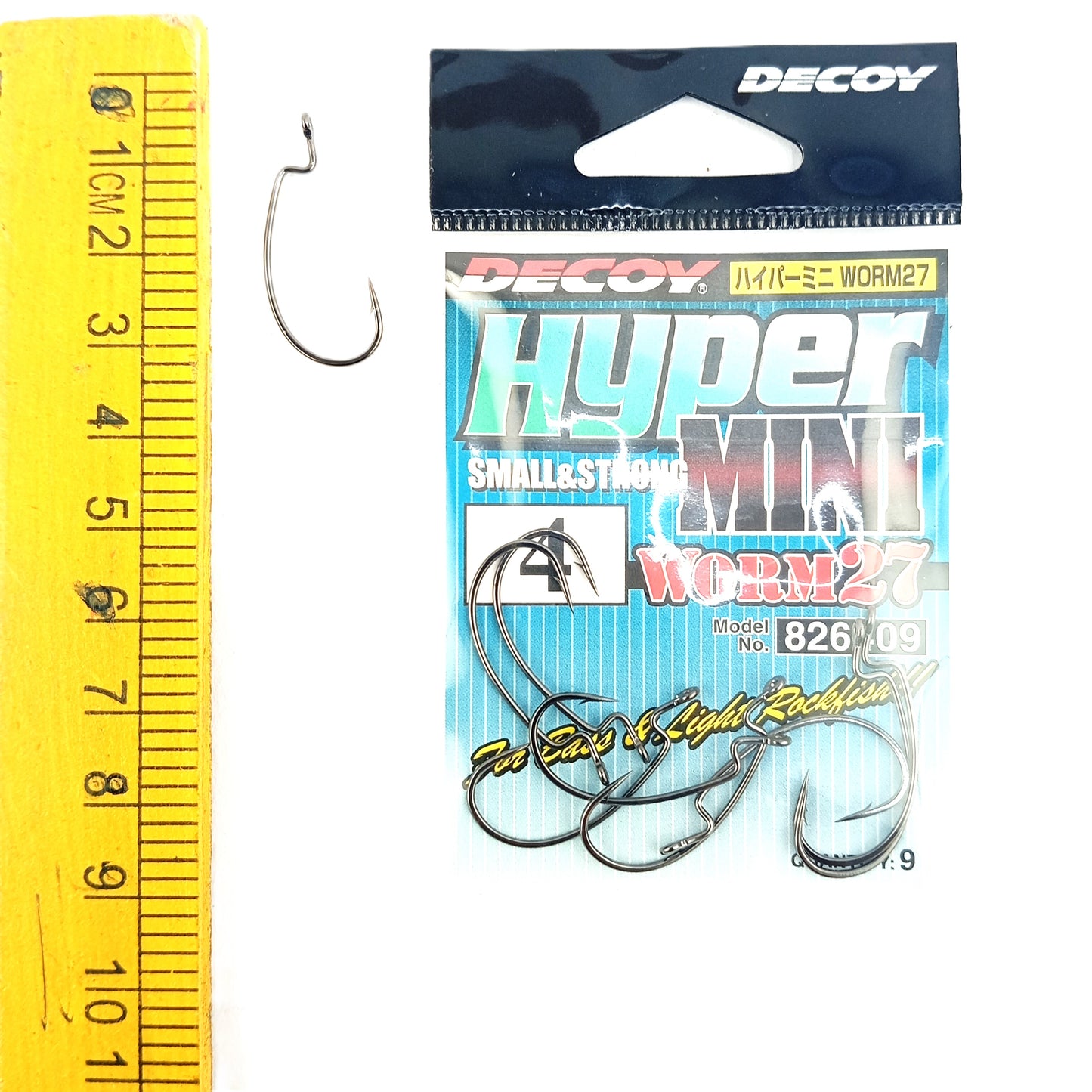 Decoy Worm-27 Hyper Mini Hook  Size 4 Close Up Image