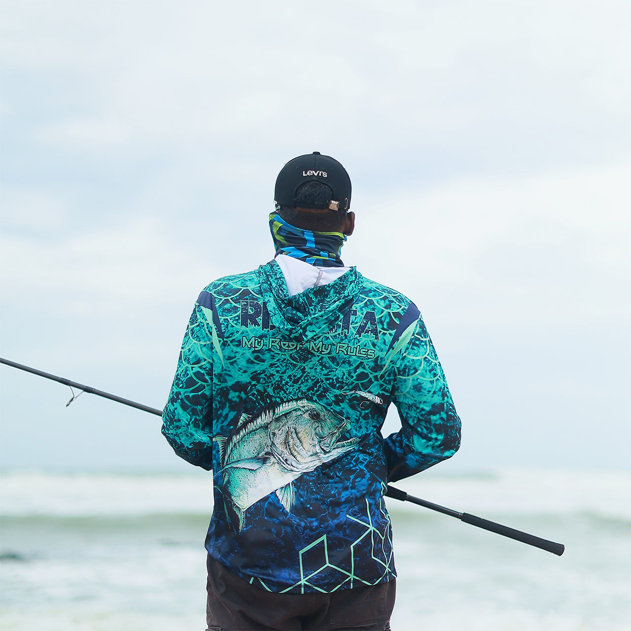 Eyida Reefsta UPF_50_ Hooded Performance Fishing T-Shirt Hanish Standing Back side hoodie down