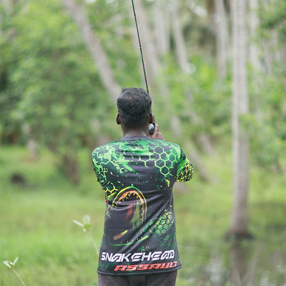Eyida Snakehead Assault UPF_50_ Hooded Performance Fishing T-Shirt Hanish Back View Casing Frog Lure